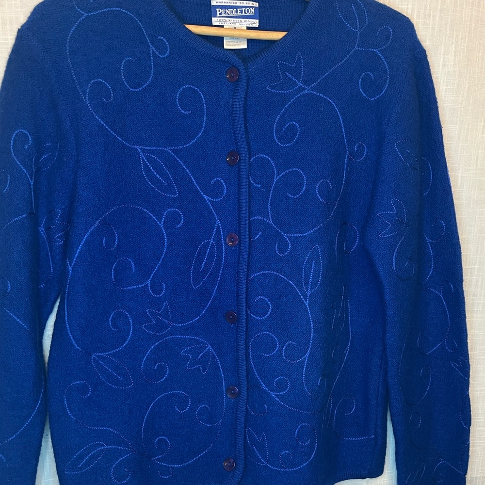 Pendleton Royal Blue button Cardigan Sweater 100% Virgin Wool embroidered Small